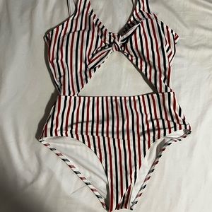 Hollister keyhole one piece